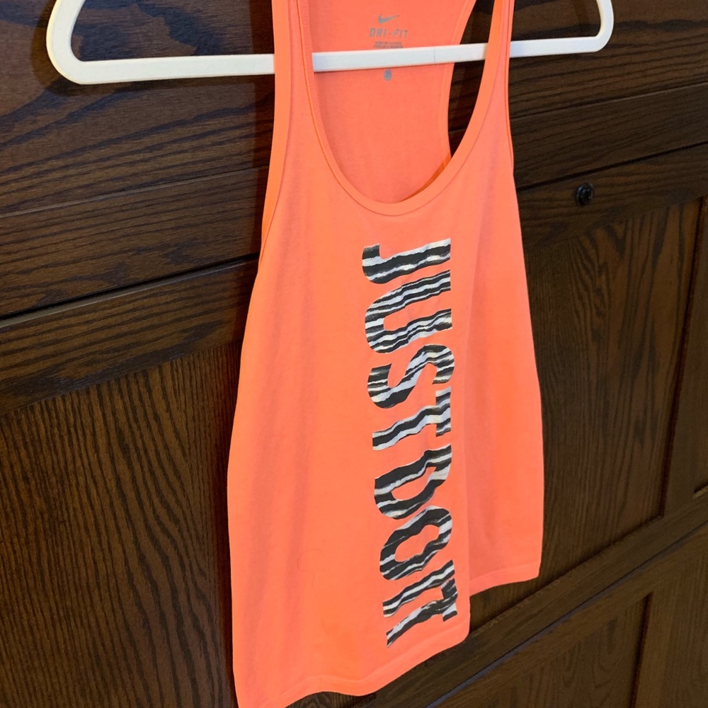 Nike workout tank